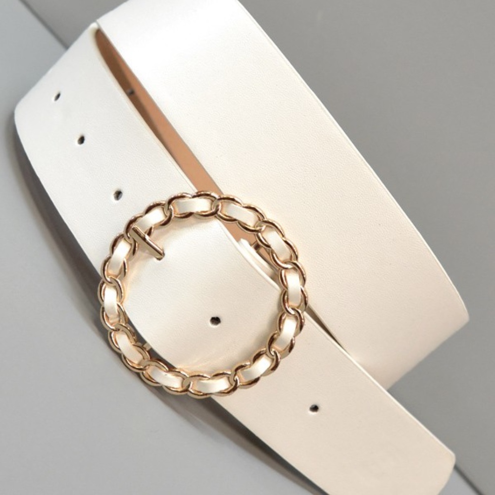 White Twist Chain Belt